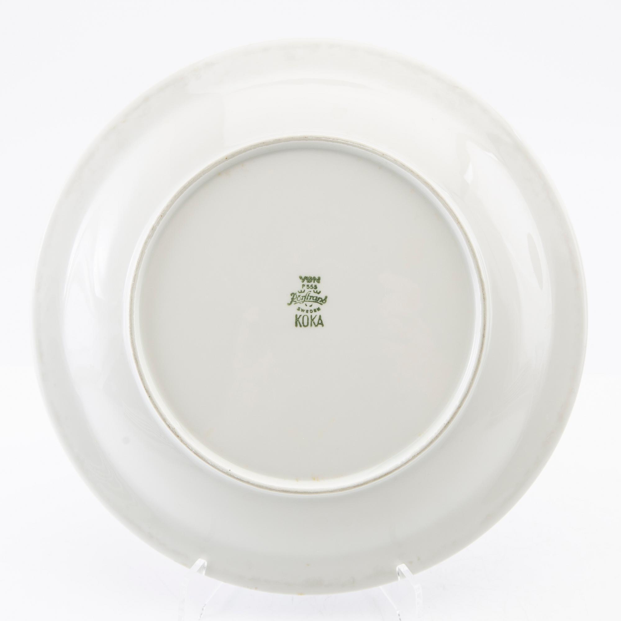Hertha Bengtson, 31-piece "Koka blå" service, Rörstrand, late 20th century porcelain.
