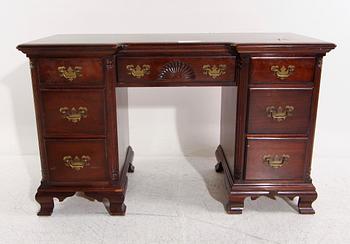 SKRIVBORD, engelsk stil, 1800/1900-tal.