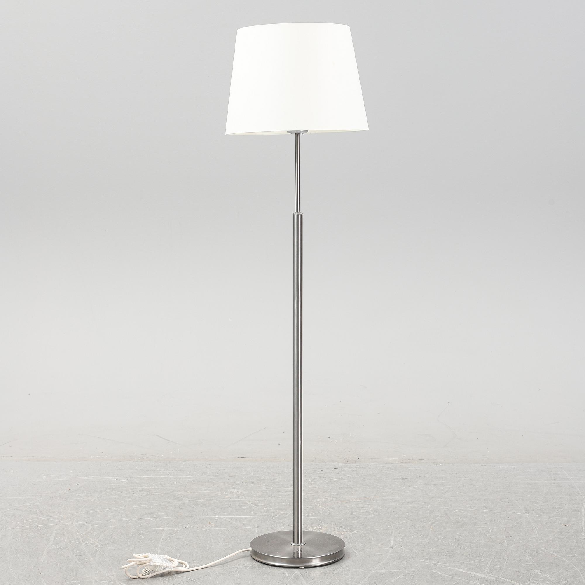 Josef Frank, golvlampa, modell 2148, Firma Svenskt Tenn.