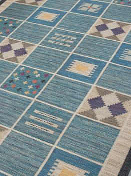 Rakel Carlander, Matta, rölakan, ca 306,5-307,5 x 199-200 cm, signerad RC, omkring 1950.