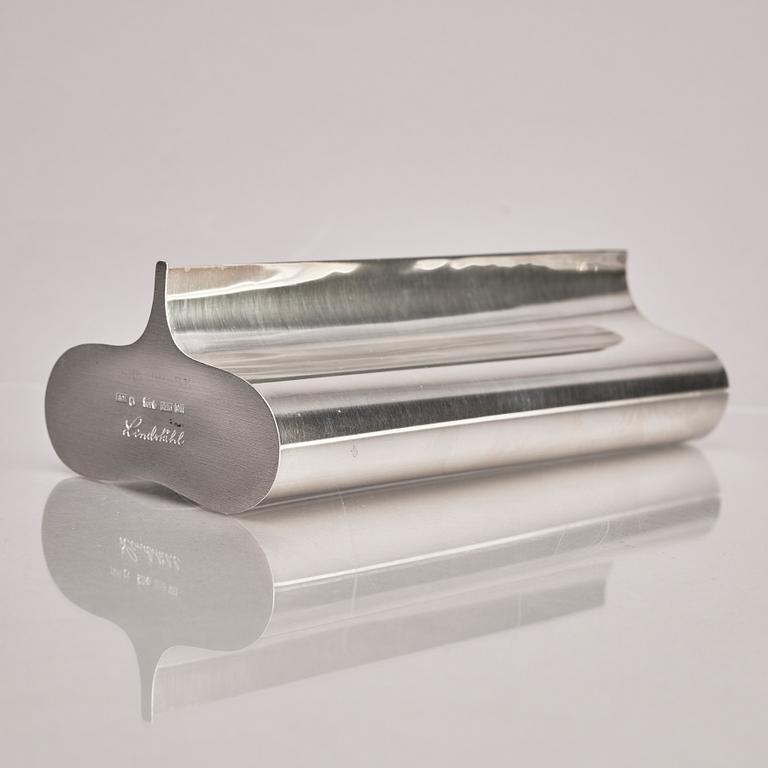 Rolf Lindståhl, sterling silver, Stockholm 2012.