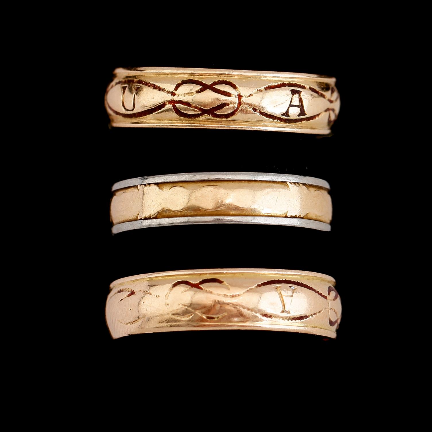 ORDENSRINGAR, 3 st, 18 k guld.