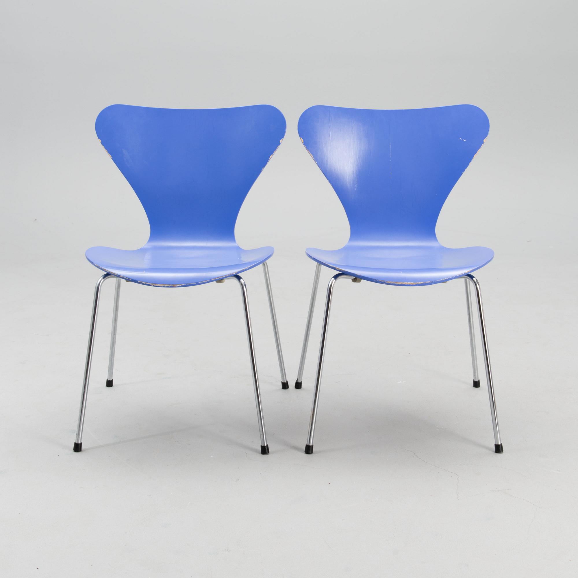 ARNE JACOBSEN, STOLAR, 8 st, "Sjuan", märkta, Fritz Hansen, Danmark, 1980-tal.