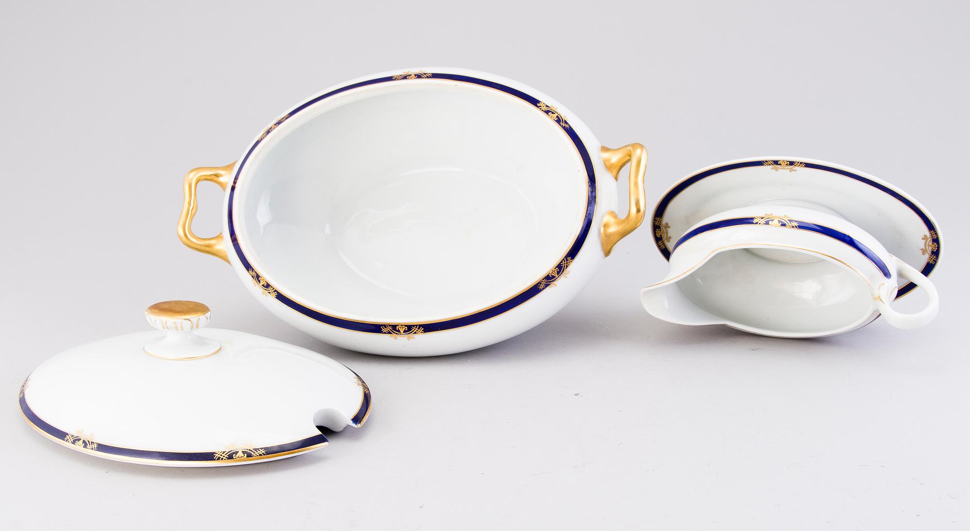MATSERVIS, 36 delar, porslin, AB-modell, Arabia, Finland 1928-32.