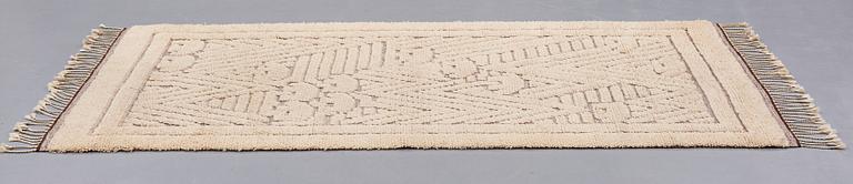 Ebba Swedenborg, A CARPET, "Björnar", knotted pile in relief, ca 219 x 115 cm, designed by Ebba Swedenborg, Södra Kalmar Läns Hemslöjd.