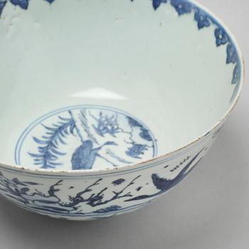 Two blue and white Chinese bowls from the 18th century.