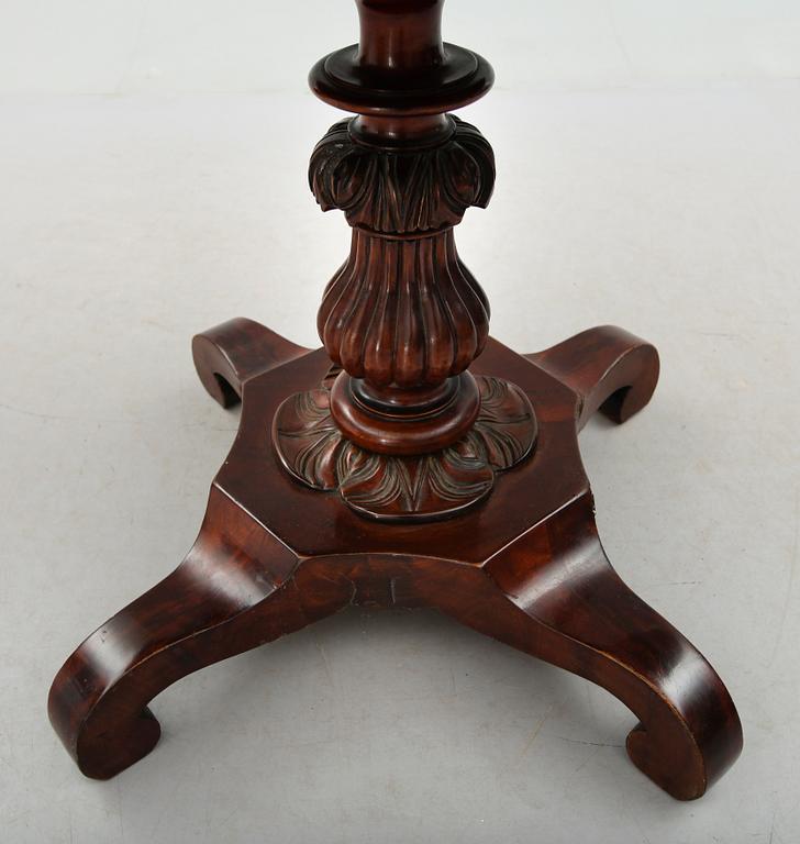 BORD, senempire, 1800-talets mitt.
