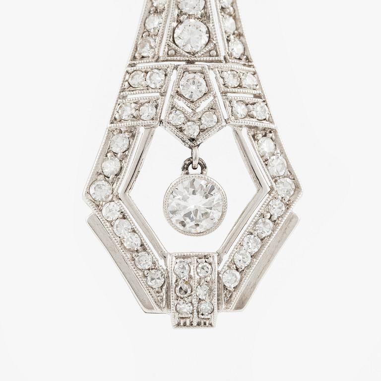 Brooch with pendant, 18K white/red gold with brilliant and octagon-cut diamonds.