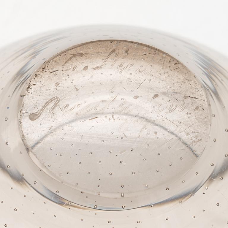 Gunnel Nyman, a glass bowl, signed G. Nyman Nuutajärvi Notsjö.