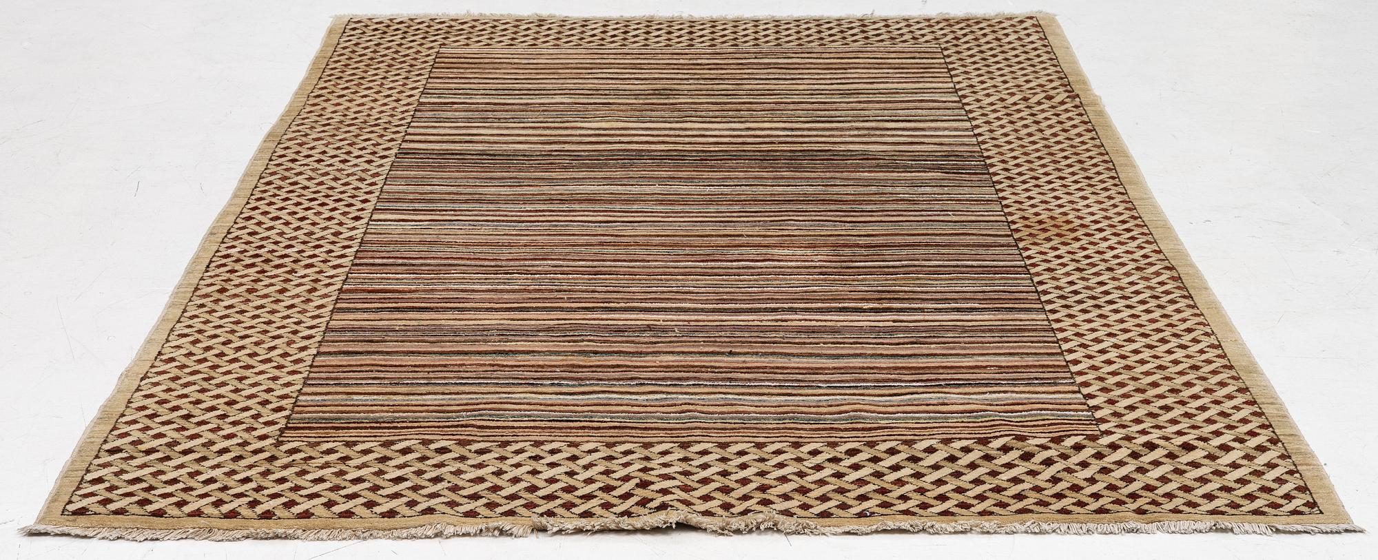 Rug, Pakistan, approx. 270 x 180 cm.