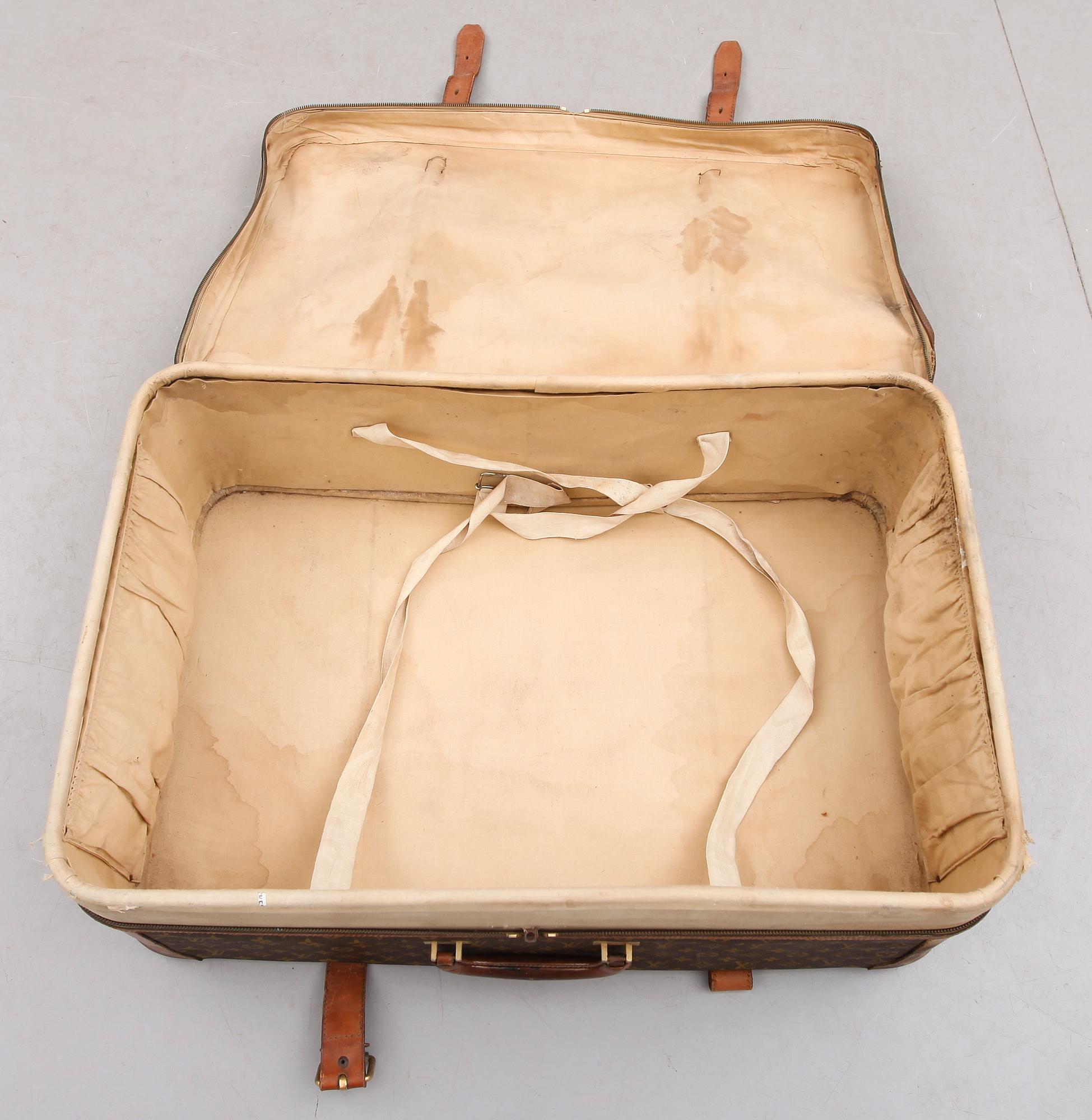 RESVÄSKA, Louis Vuitton.