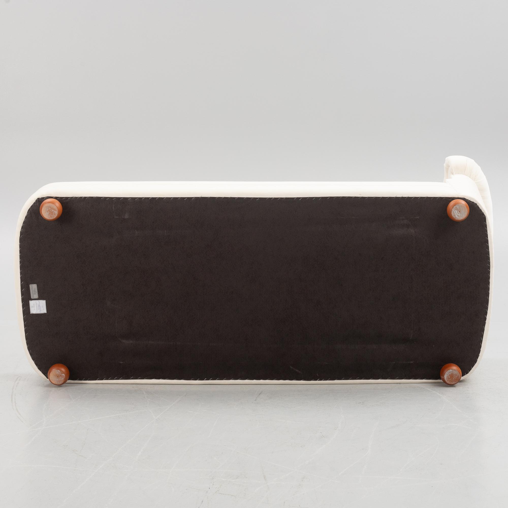 Josef Frank, sofa/ daybed, model 775, Svenskt Tenn.