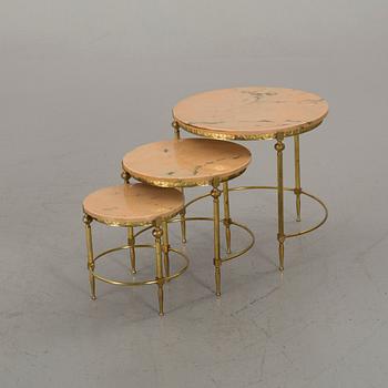 A NESTING TABLE SECOND HALF OF 20TH CENTURY.