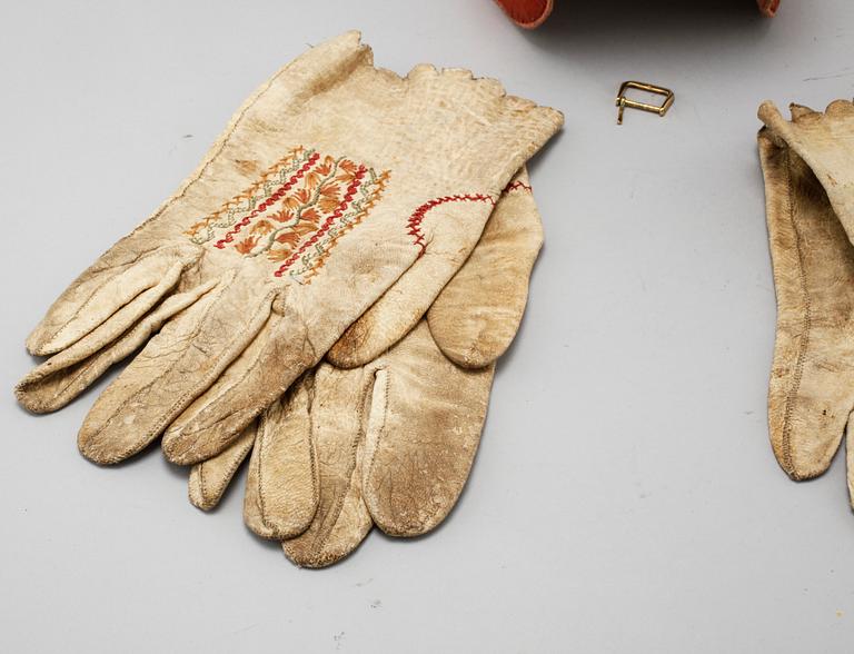 A bonnet and two pair of gloves from the second half of the 19th century.