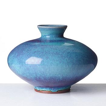 Berndt Friberg, a stoneware vase, Gustavsberg studio, Sweden 1972.