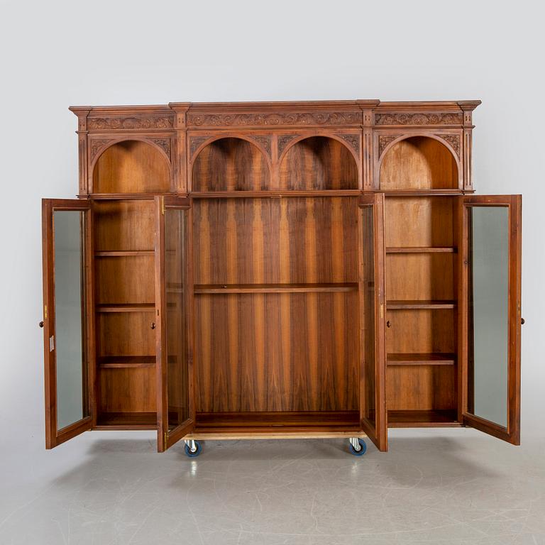 A display cabinet modern.