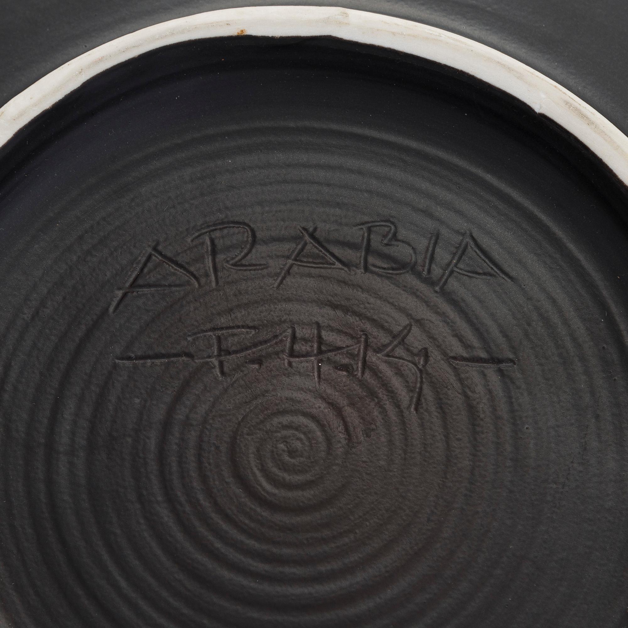 Friedl Holzer-Kjellberg, skålfat, keramik, signerat i godset Arabia - F.H.Kj.