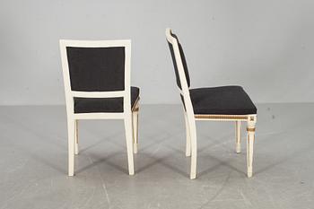 STOLAR, ett par, gustaviansk stil. Omkring 1900.