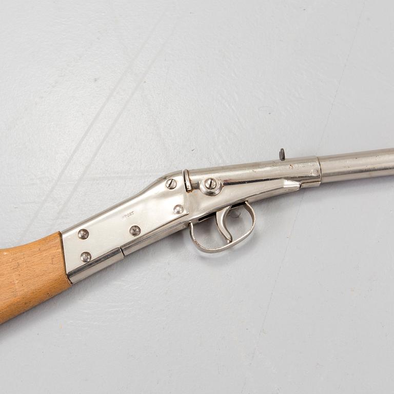 A Diana model 2 air rifle, from 1910-1940.