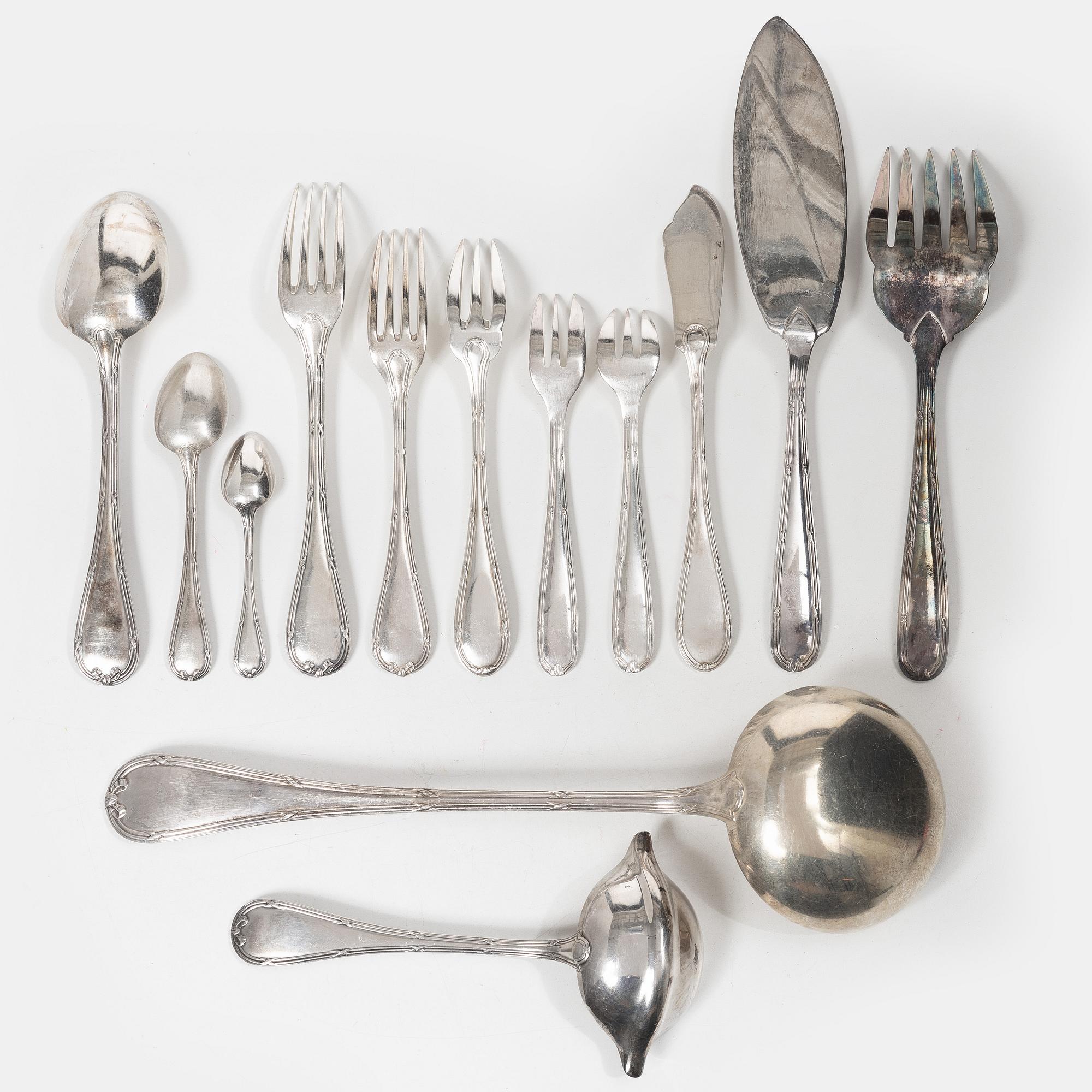 Christofle, an 111-piece silver-plate 'Rubans' flatware set, Frnce, 20th century.