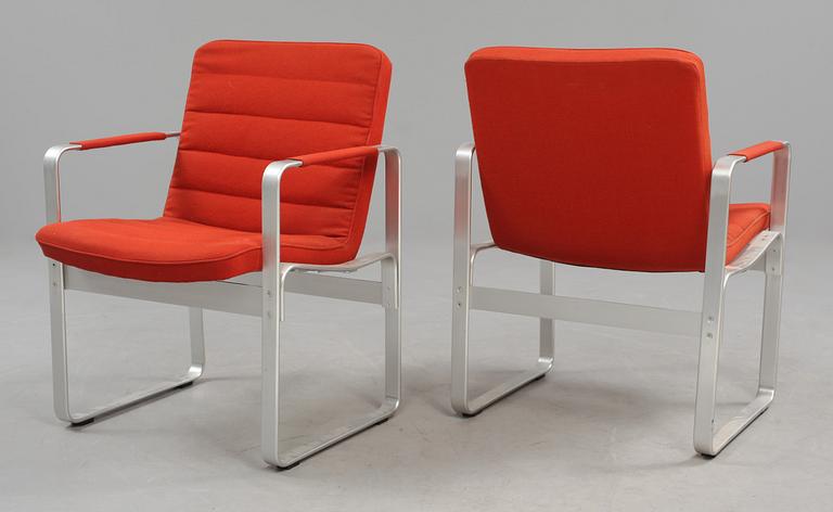 FÅTÖLJER, ett par, ur "Mondo"-serien, Karl-Erik Ekselius, JOC, 1970-tal.