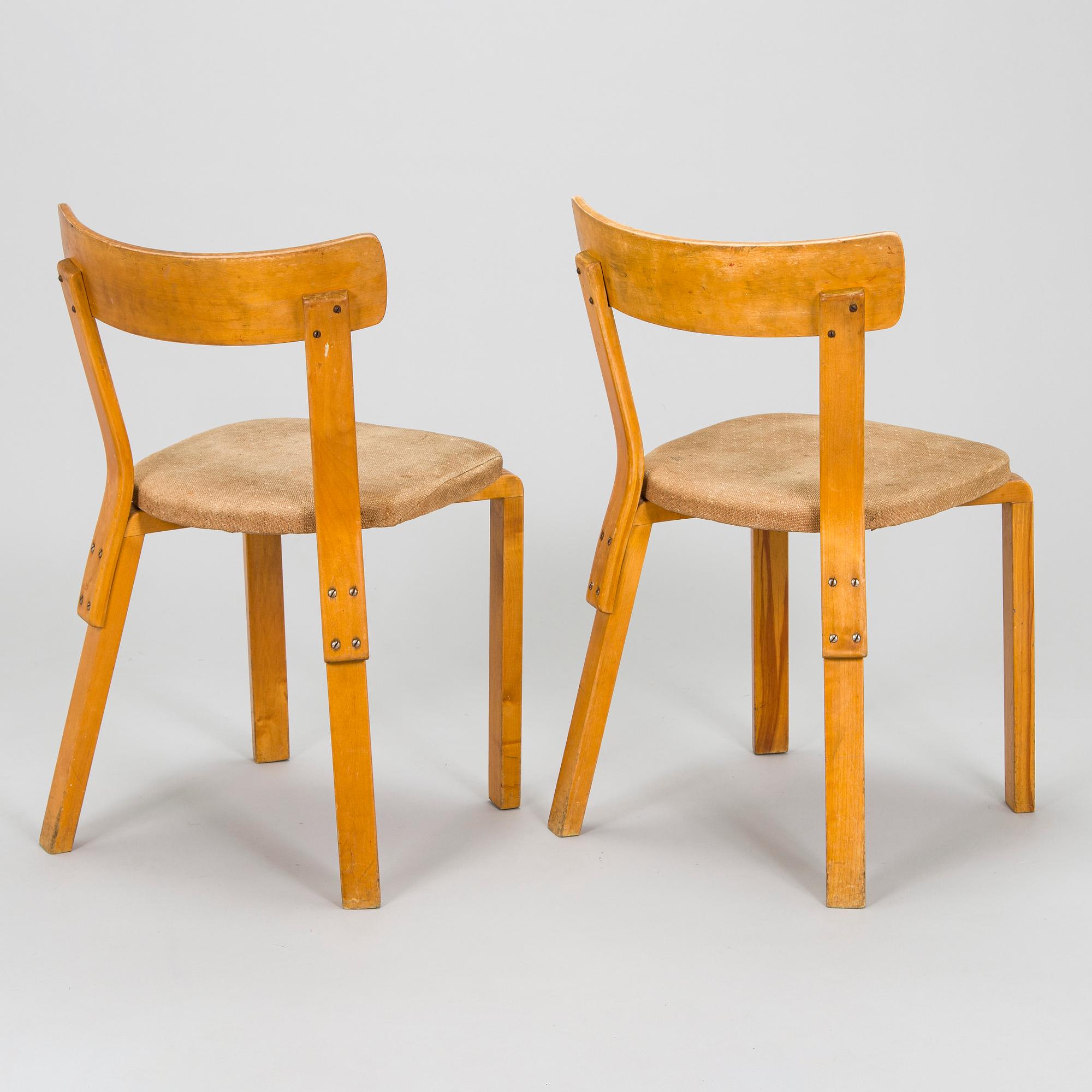 Alvar Aalto, A set of five 'model 69' chairs, for O.Y. Huonekalu- ja Rakennustyötehdas A.B. 1940s.