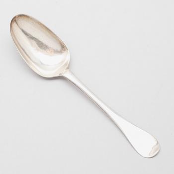 MATSKED, silver, Bengt Björn, Västerås 1748. Vikt ca 56 gram.
