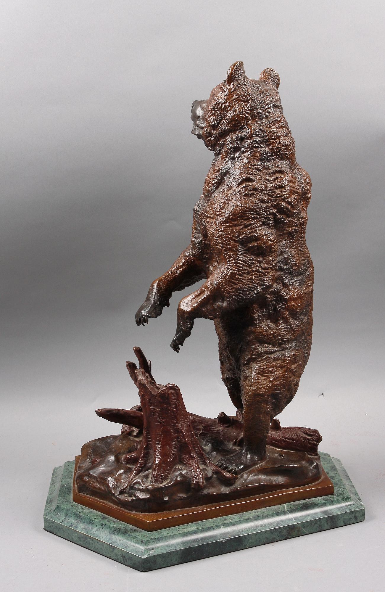 LIBERICH, NICOLAI IVANOVICH, efter, brons, bär signatur.