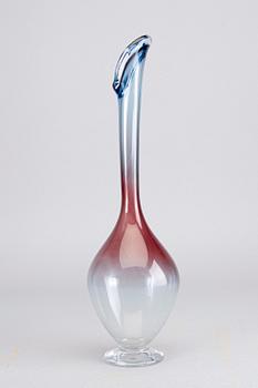 NILS LANDBERG, GLASS VASE ORREFORS EXPO 2622 (1952), signed.