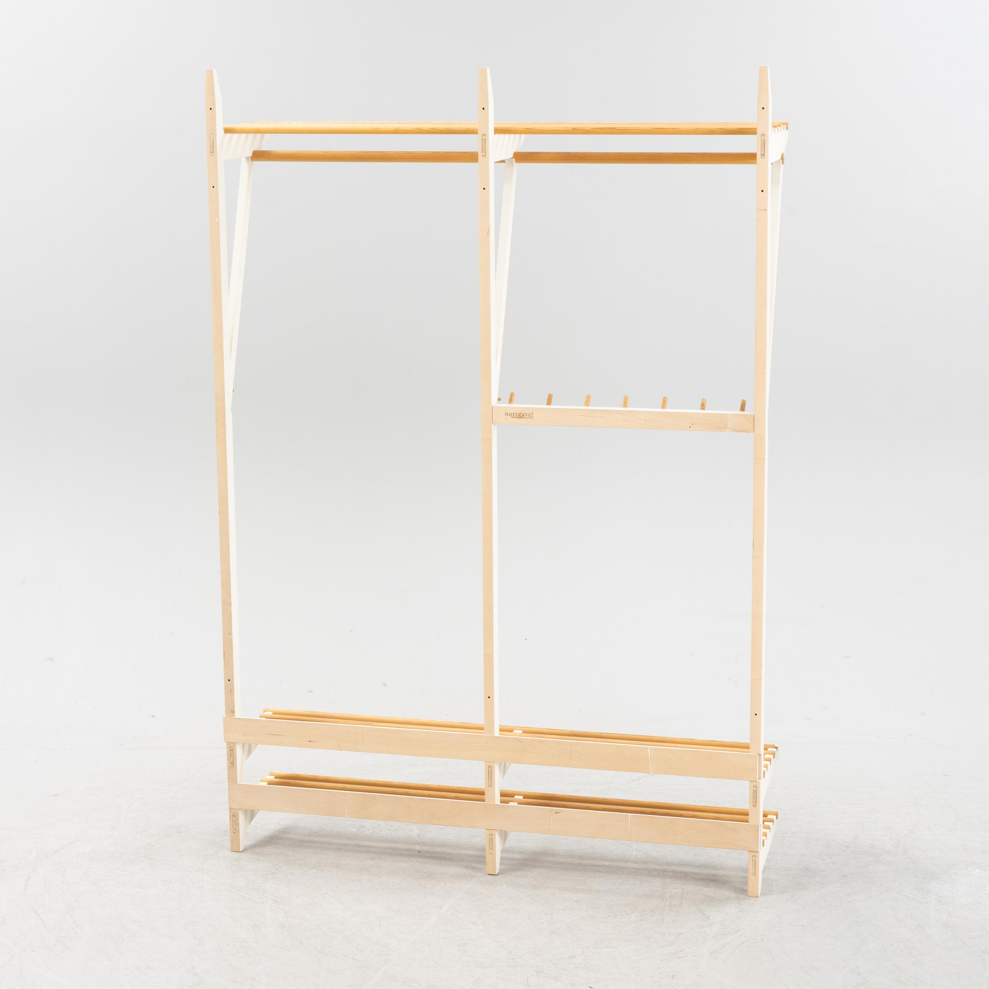 Erik Richter, hallmöbel, Norrgavel, 1900-talets senare del.