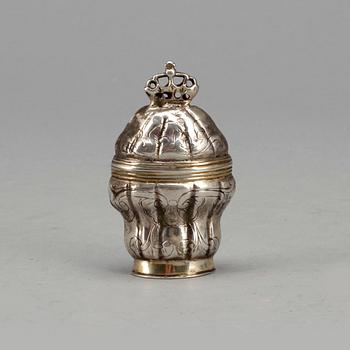 LUKTDOSA, silver, Johan Jørgen Borring, 1740-tal, Köpenhamn. Vikt ca 31 g.