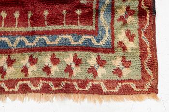 A Tulu rug, central Anatolia, c. 156 x 110 cm.