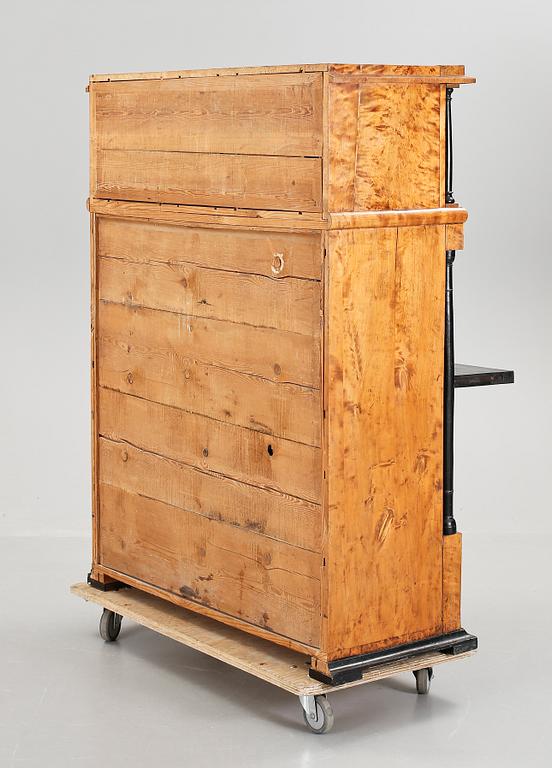 CHIFFONJÉ, 1800-tal.