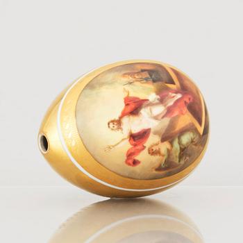 A Russian porcelain Easter Egg, presumably Imperial Porcelain Manufactory, St Petersburg, 19th Century.