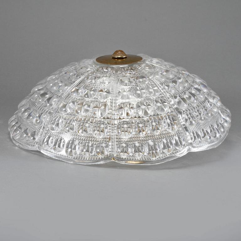 TAKLAMPA, Carl Fagerlund, Orrefors, 1900-talets andra hälft. Höjd ca 15 cm.