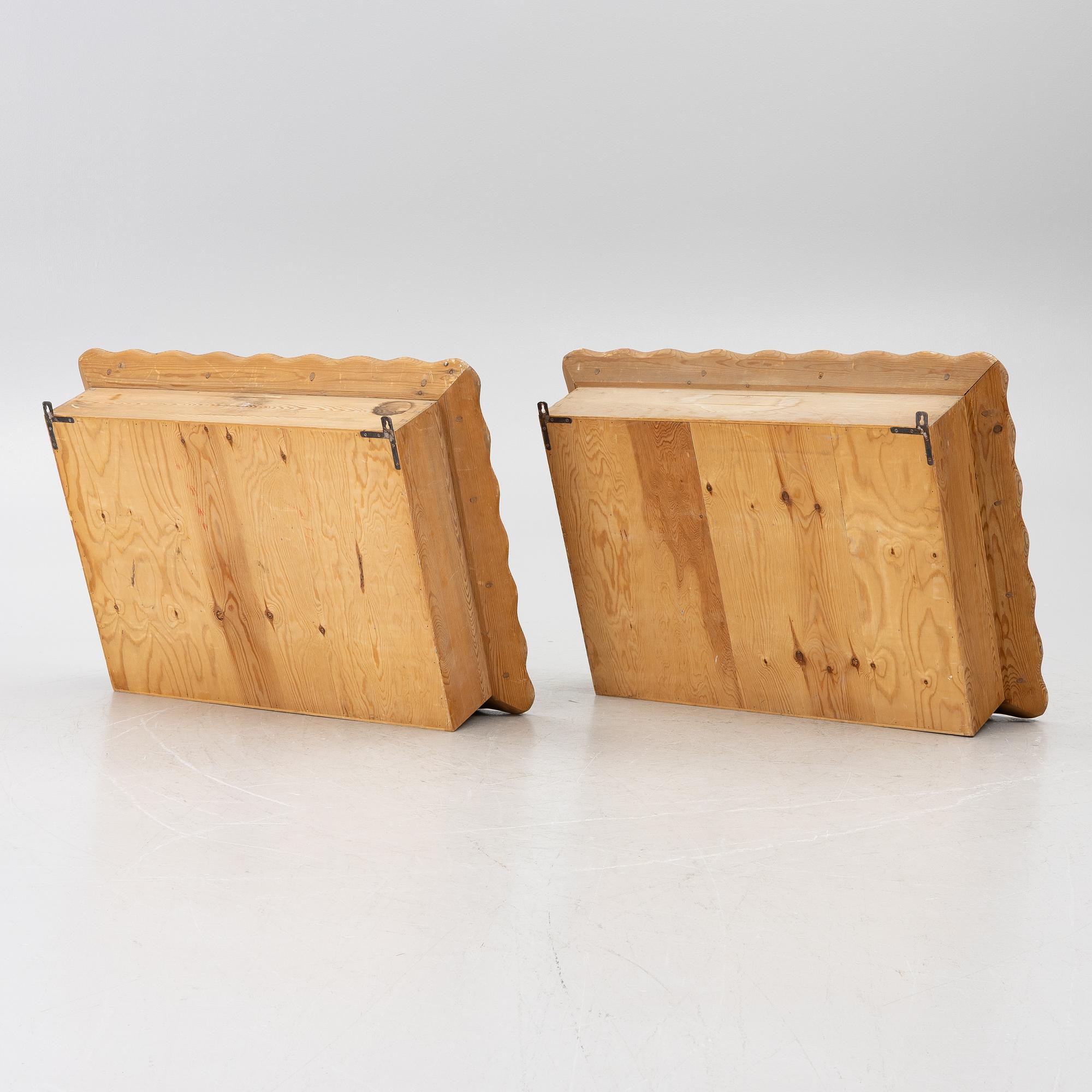 Swedish Modern, a pair of pine wall-mounted shelves, Swedish, 1930s/40s.