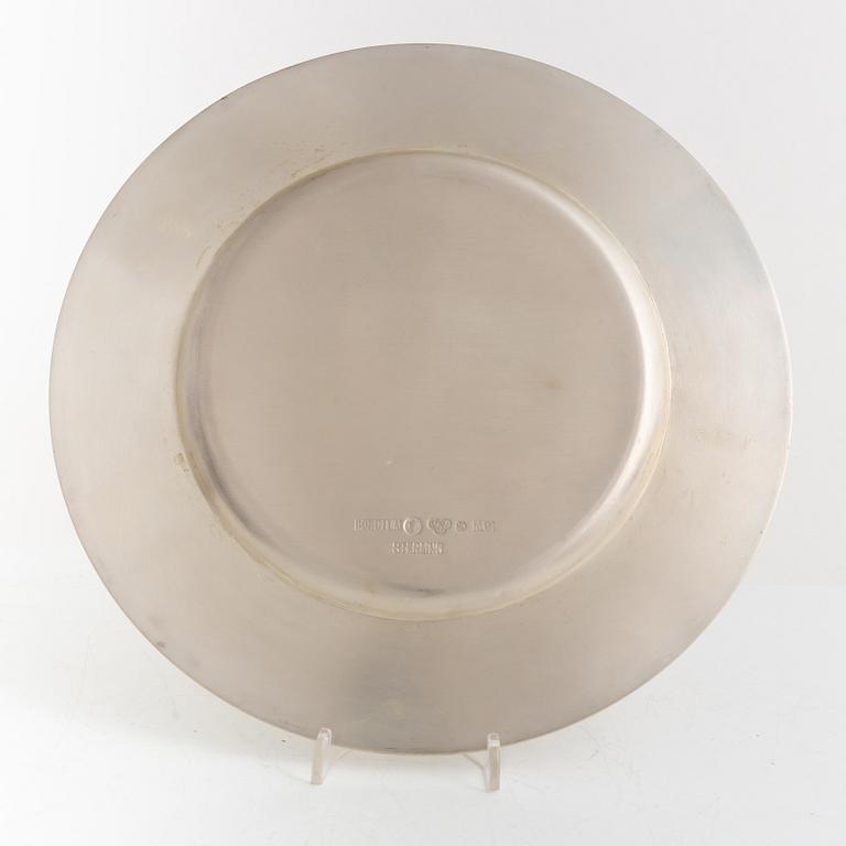 Atelier Borgila, a set of twelve sterling silver plates, Stockholm 1962.