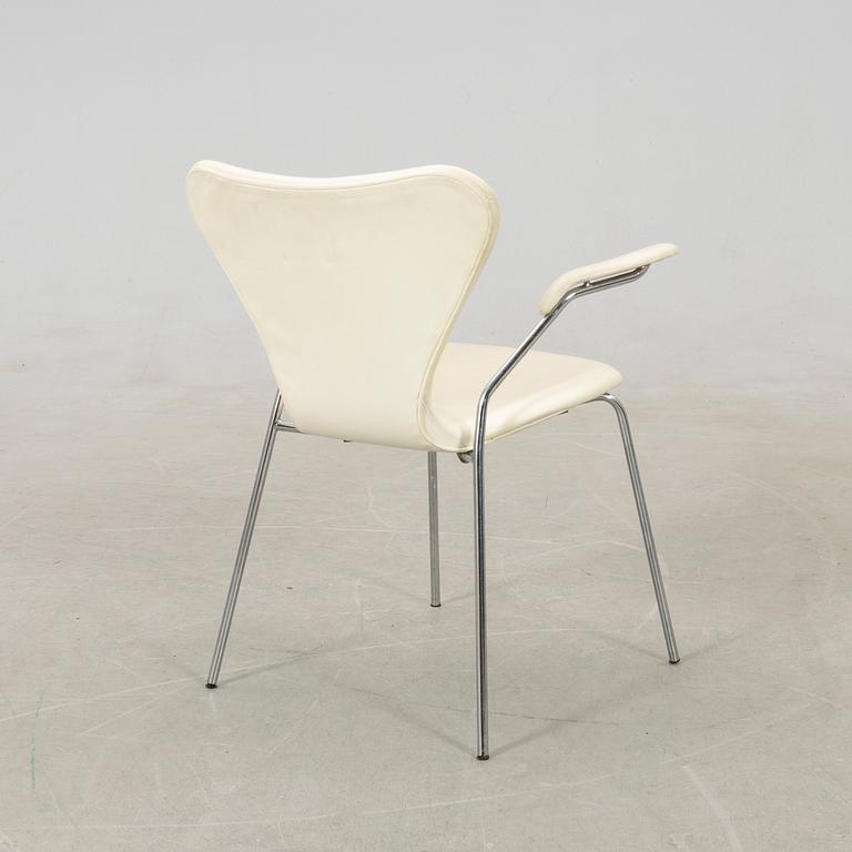 Arne Jacobsen, armchair "Seven" for Fritz Hansen Denmark, late 20th century.