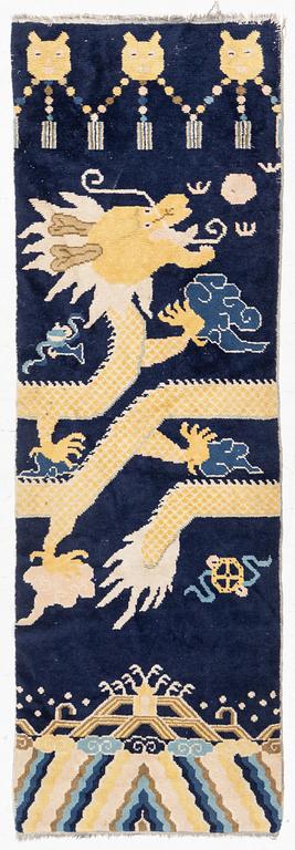 Pelarmatta, old Kina, ca 238 x 80 cm.