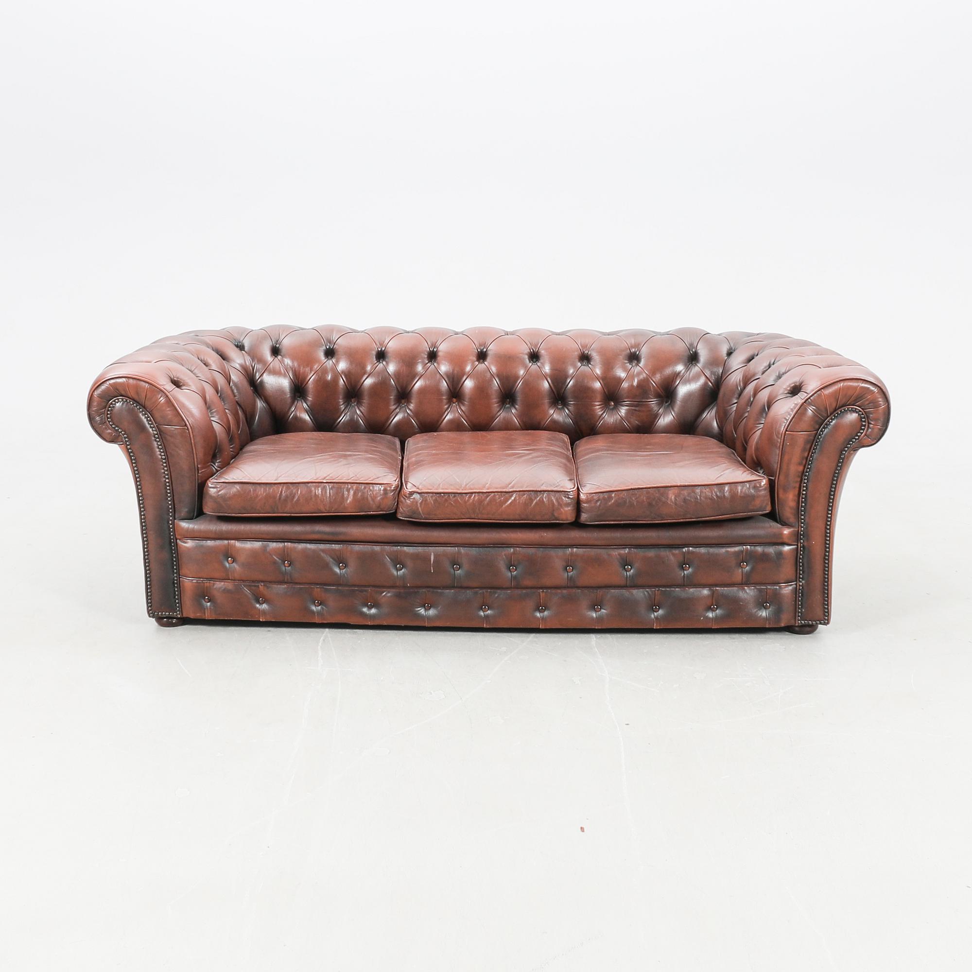 Sofa, Chesterfield model, United Kingdom, second half of the 20th century.