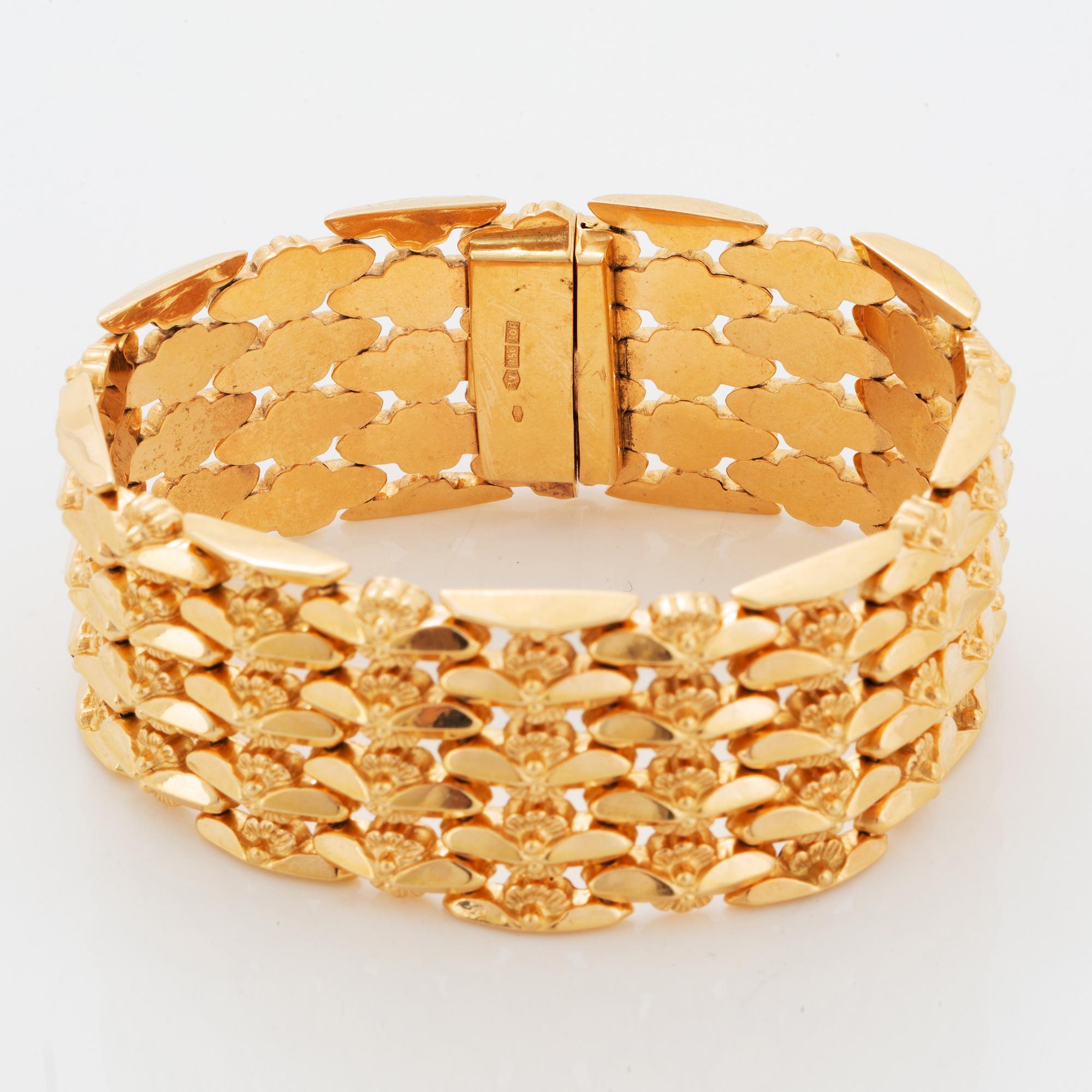 18K gold bracelet, Vicenza, Italy.