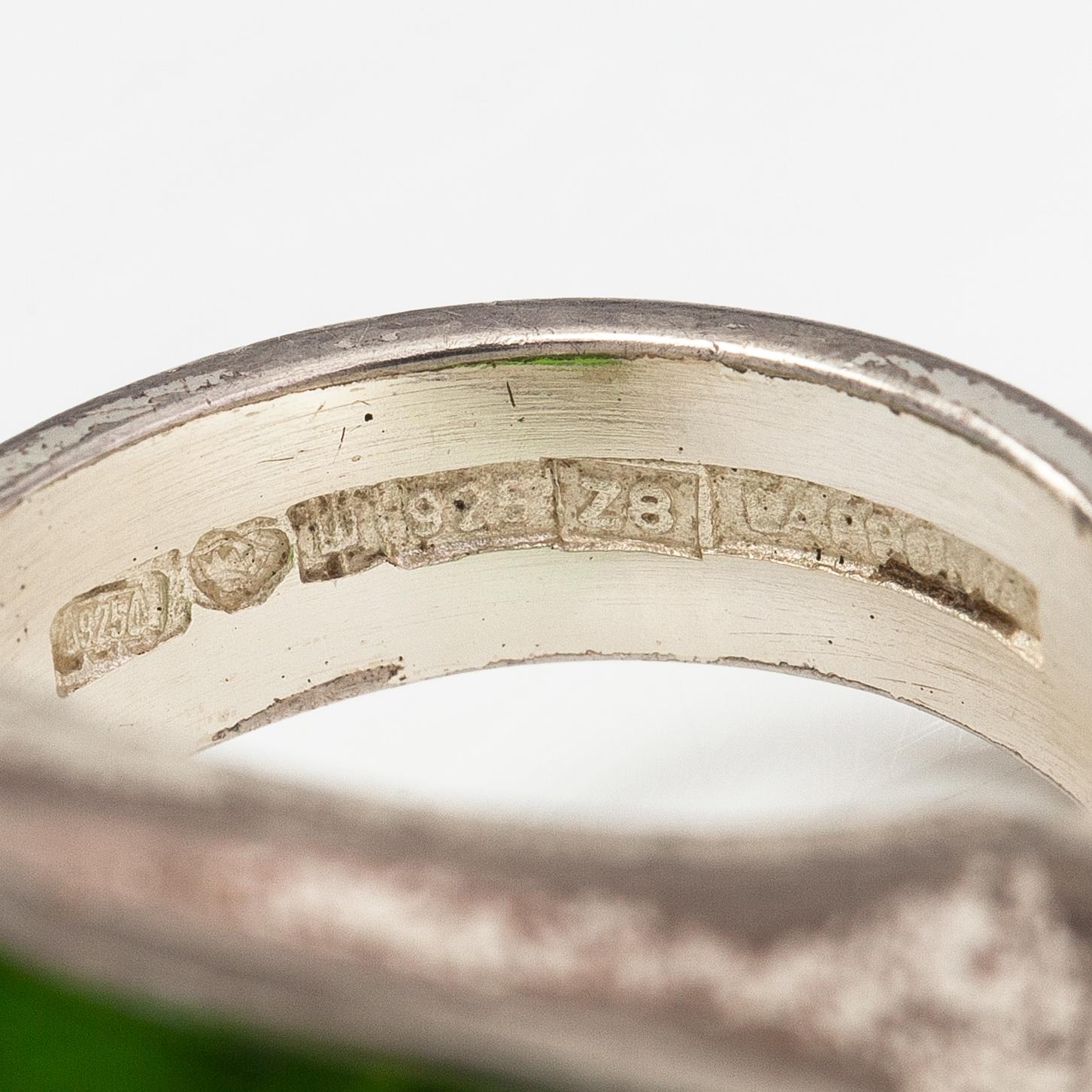 Zoltan Popovits, Ring, sterlingsilver och glas. Lapponia 2001.