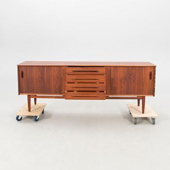 Nils Jonsson sideboard "Cortina" Troeds Möbelfabrik, Bjärnum 1900-talets senare del.