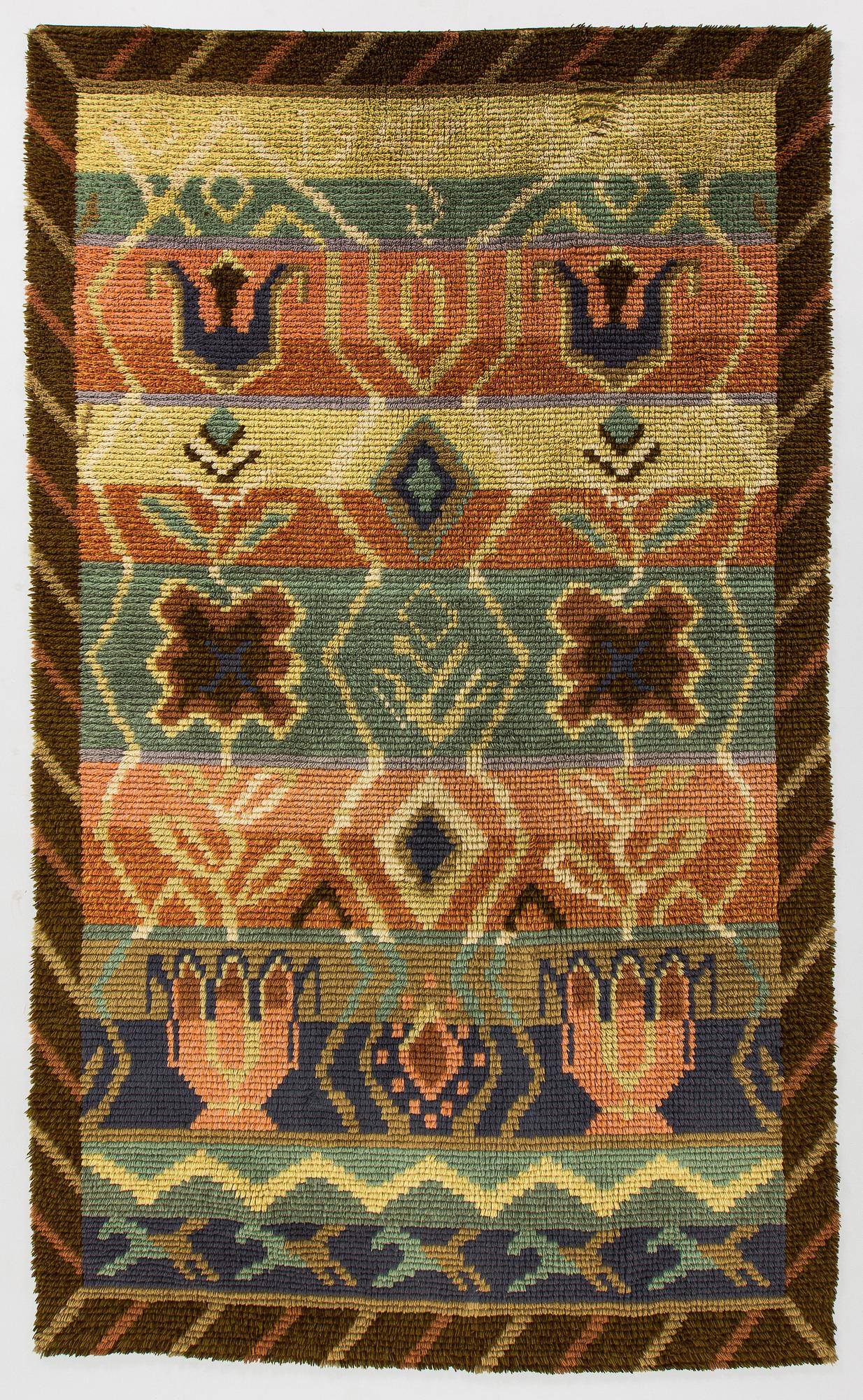 Toini Kallio, a rya rug, "Pirtinseinä", model for Neovuis, dated 1933. Ca. 213 x 128 cm.