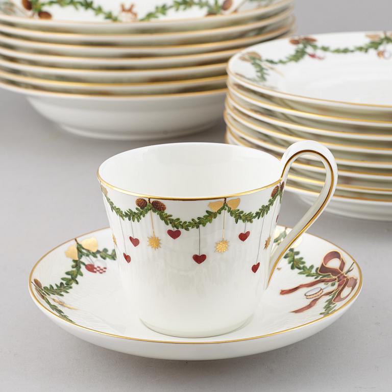 A 32-piece Christmas dinner service, porcelain, Royal Copenhagen.