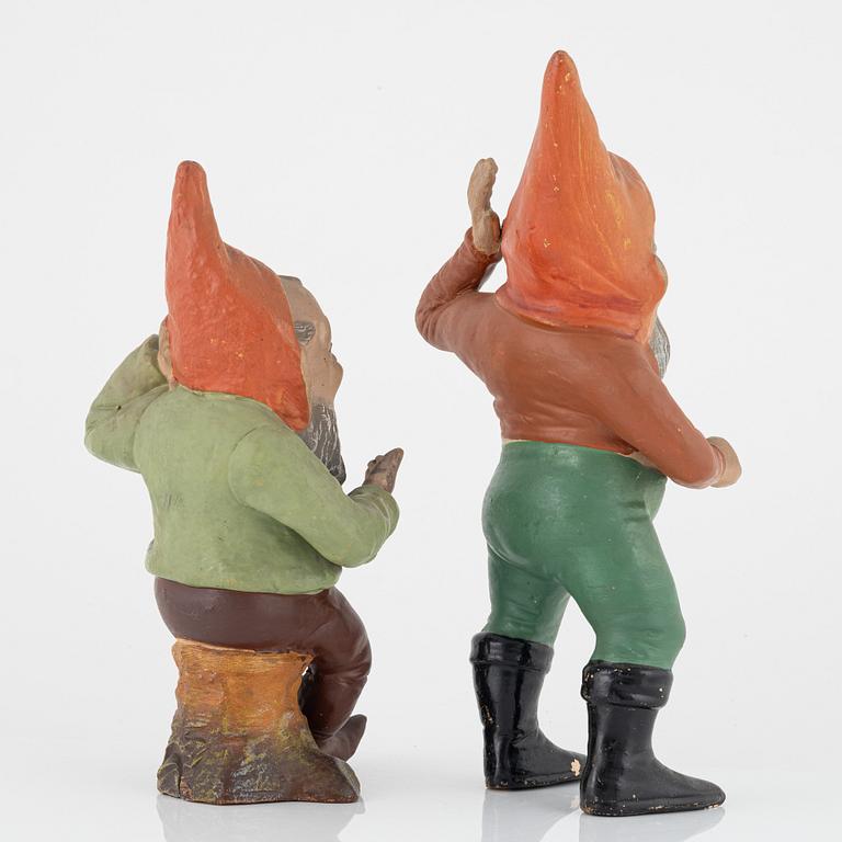 A pair of garden gnomes, second half of the 20th Century.