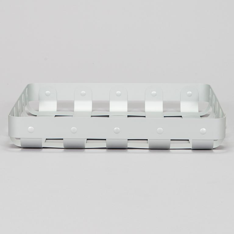 Eero Aarnio, kori, malli EA06 B "CrissCross", Alessi, 2013.