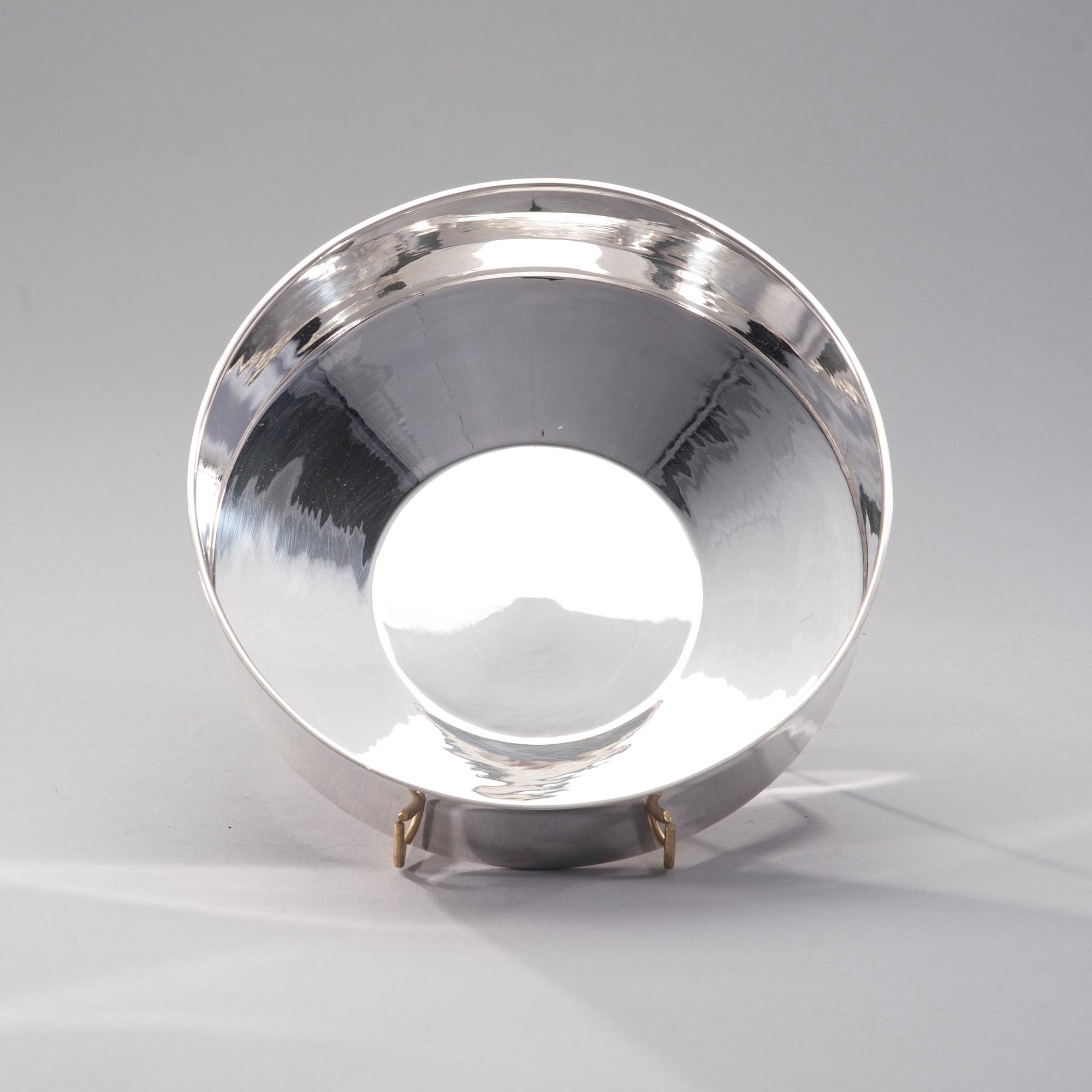 SKÅL, silver, Tillander, Helsingfors 1972. Vikt 528,6 g.