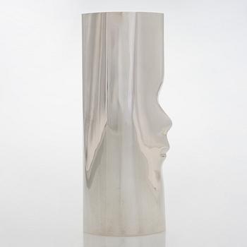 Pekka Piekäinen, maljakko, sterlinghopeaa, J.A. Tarkiainen, Helsinki 1988.