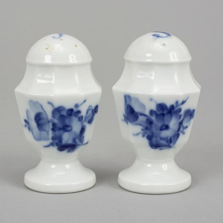 Royal Copenhagen, 28 pcs service.